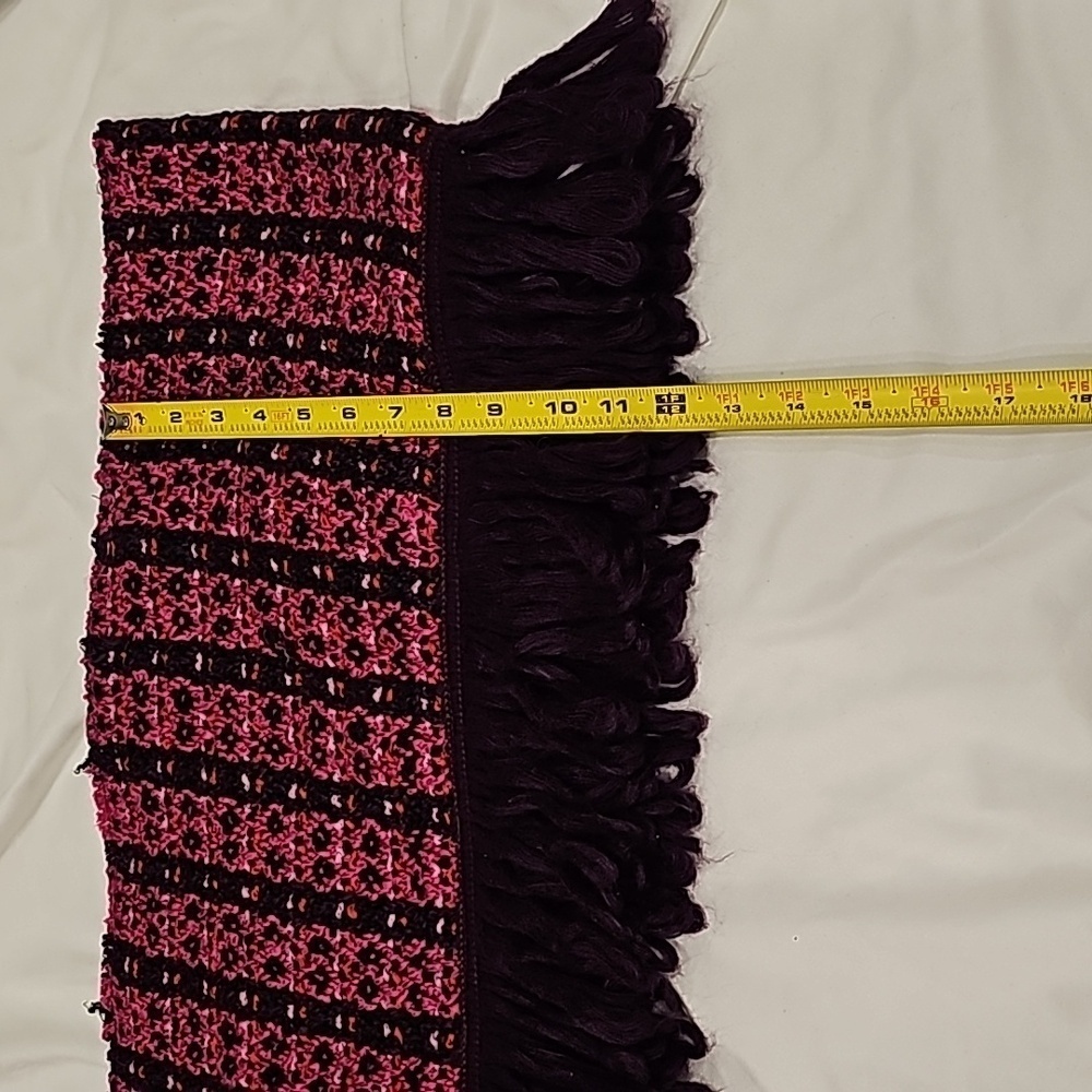 Neck scarf - Picture 3 of 6